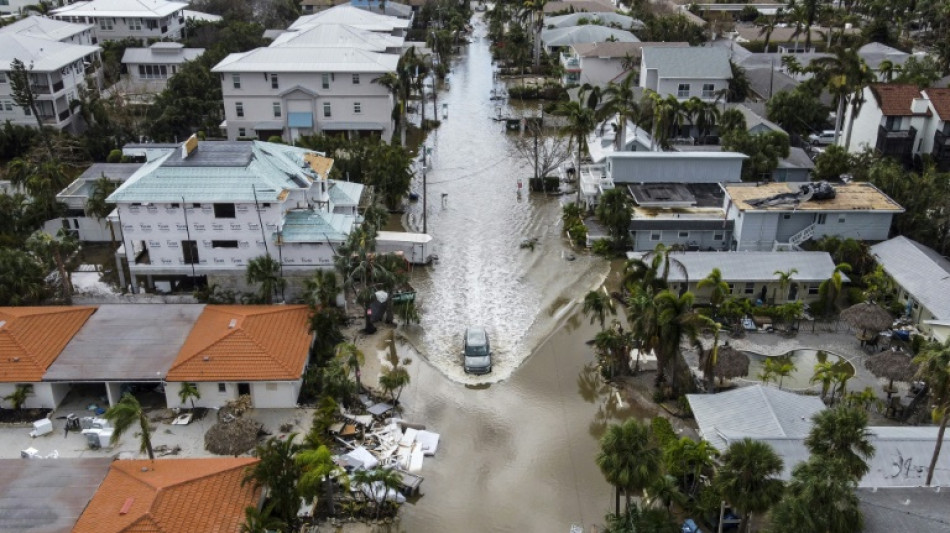 Despite hurricanes, Floridians refuse to leave 'paradise'