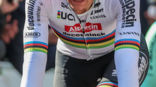 Tour: Van der Poel, 'vinco una tappa e aiuto Philipsen'