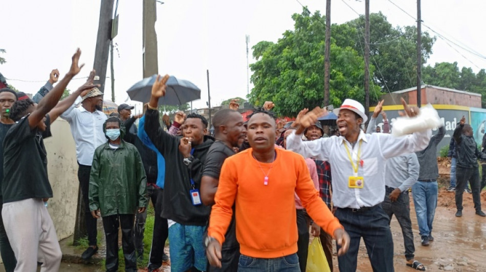 Mozambique: retour attendu du premier opposant, tension vive à l'aéroport