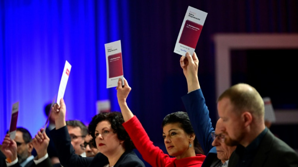 Wagenknecht lässt Zusammenarbeit mit AfD in Sachfragen offen