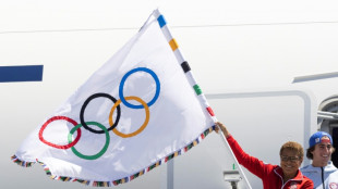 Le drapeau olympique arrive à Los Angeles et, avec lui, la "pression" pour 2028