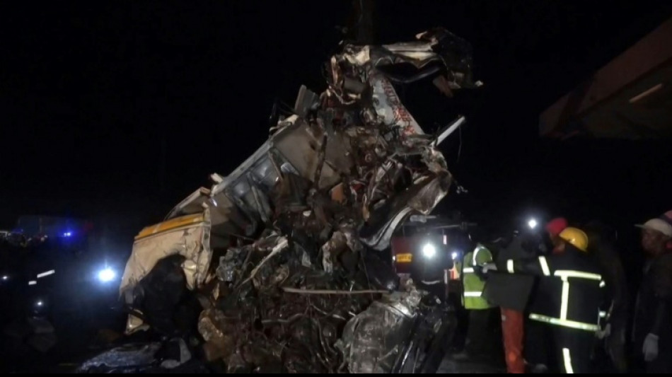 Al menos 52 muertos en accidente de carretera en Kenia