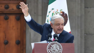 A popular Lopez Obrador presents final report as opponents, US worry