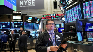 Wall Street ouvre en ordre dispersé, l'inflation ne rassure qu'à moitié