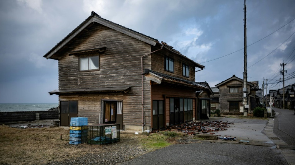 Séisme au Japon: un village épargné grâce à son architecture unique