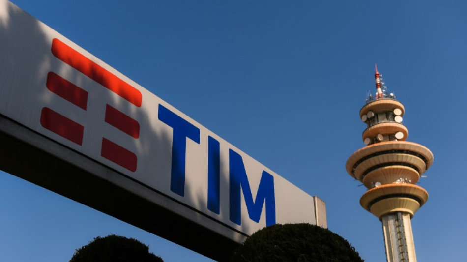 Le PDG de Telecom Italia soumis au verdict des actionnaires