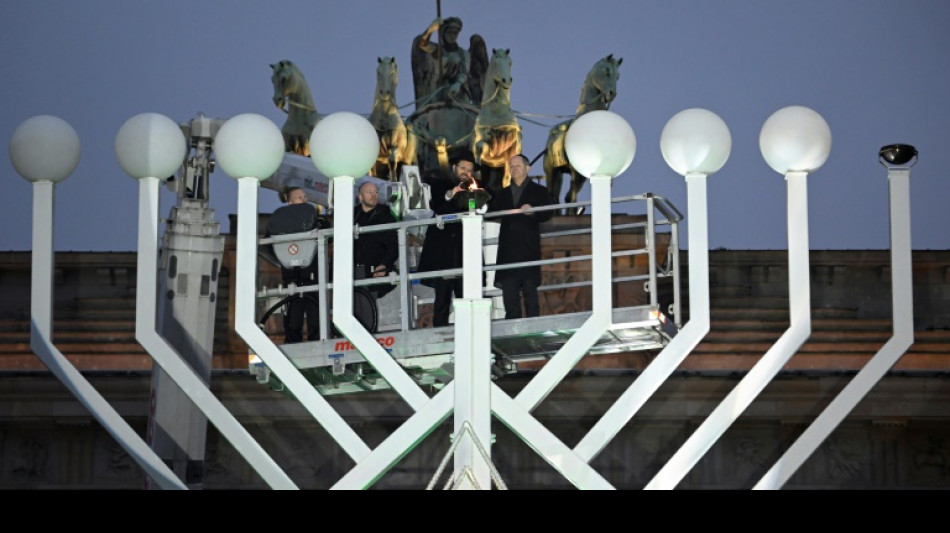 Scholz sichert jüdischer Gemeinde zum Chanukka-Fest Schutz und Solidarität zu