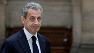 Verteidiger von Frankreichs Ex-Präsidenten Sarkozy fordern Freispruch