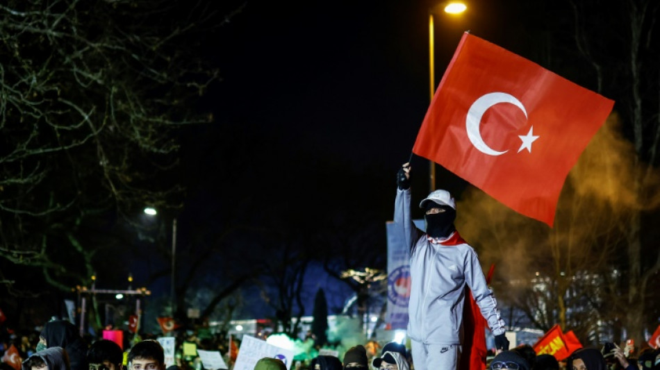 Turquie: un juge ordonne l'incarcération du maire d'opposition d'Istanbul pour "corruption"