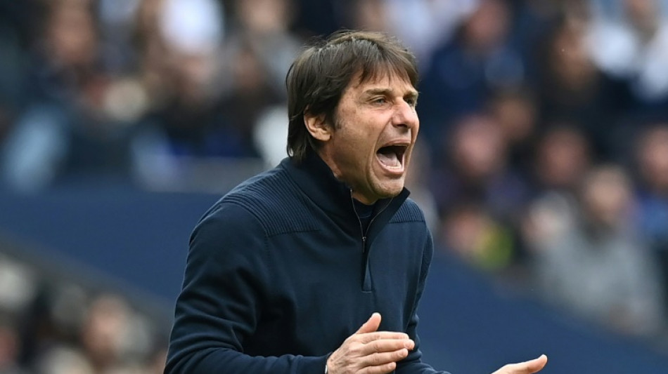 Conte praises Liverpool model as he mulls Spurs future