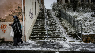 Neige et verglas: 28 départements placés en vigilance orange pour mercredi