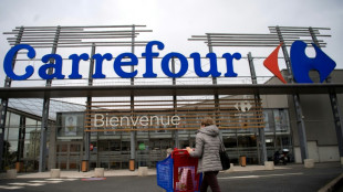 Carrefour prévoit jusqu'à 979 départs volontaires dans ses sièges en France