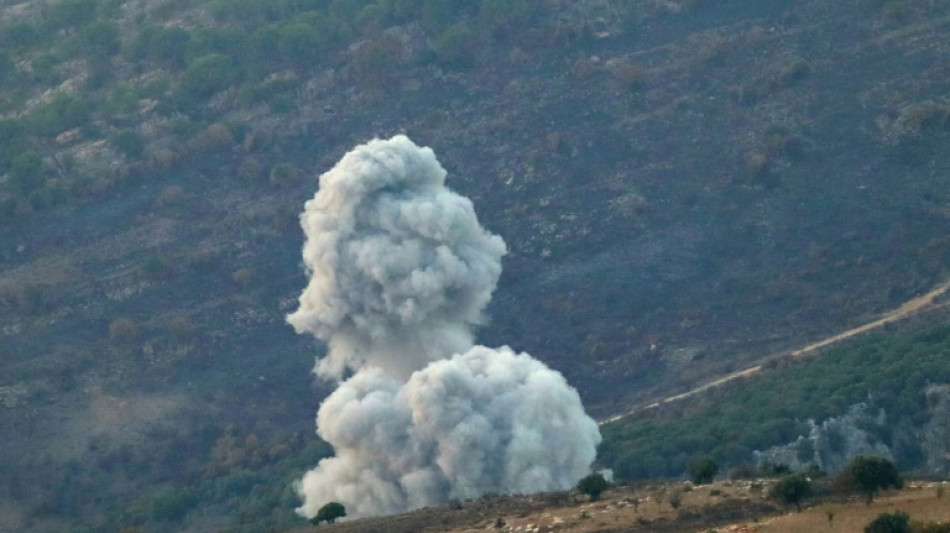  Exército israelense intensifica seus bombardeios no Líbano e combate o Hezbollah por terra 