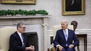 Biden e Starmer ribadiscono il sostegno all'Ucraina