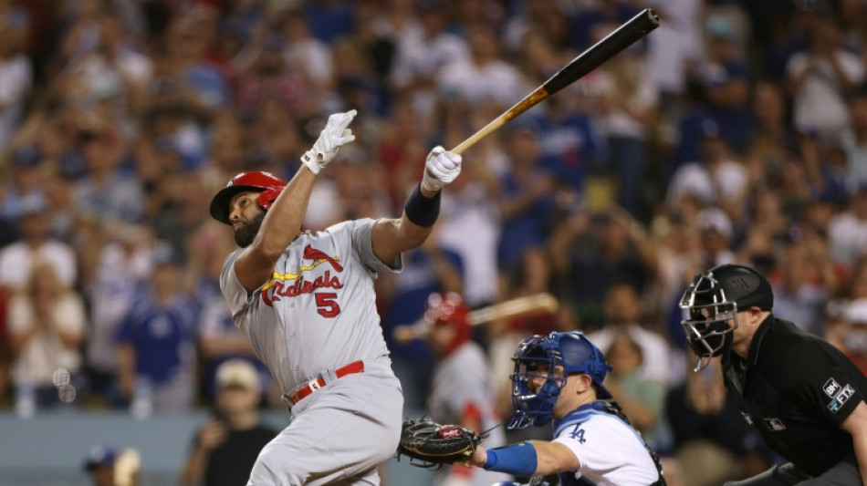 Dominicano Albert Pujols se une al exclusivo club de los 700 jonrones en Grandes Ligas