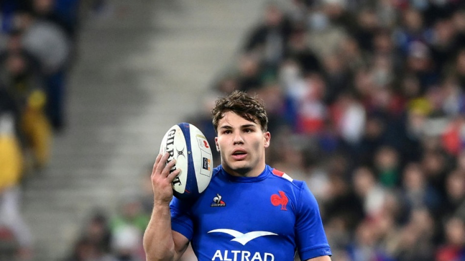  Six Nations boost for France as Dupont returns for Toulouse 