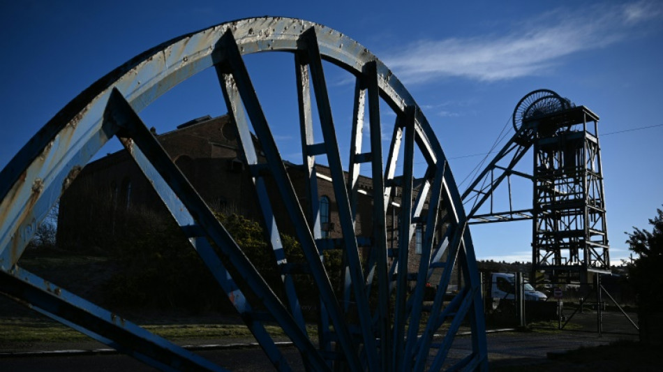 Le Royaume-Uni autorise un projet de mine de charbon controversé