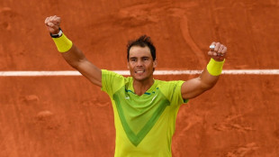 Nadal, Djokovic set up French Open quarter-final clash