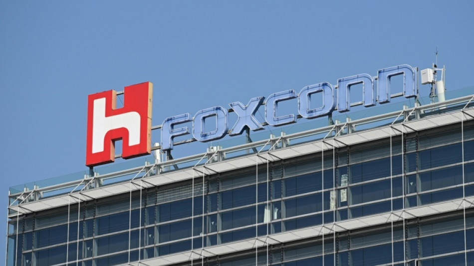 Covid: le géant taïwanais de l'électronique Foxconn suspend ses activités à Shenzhen
