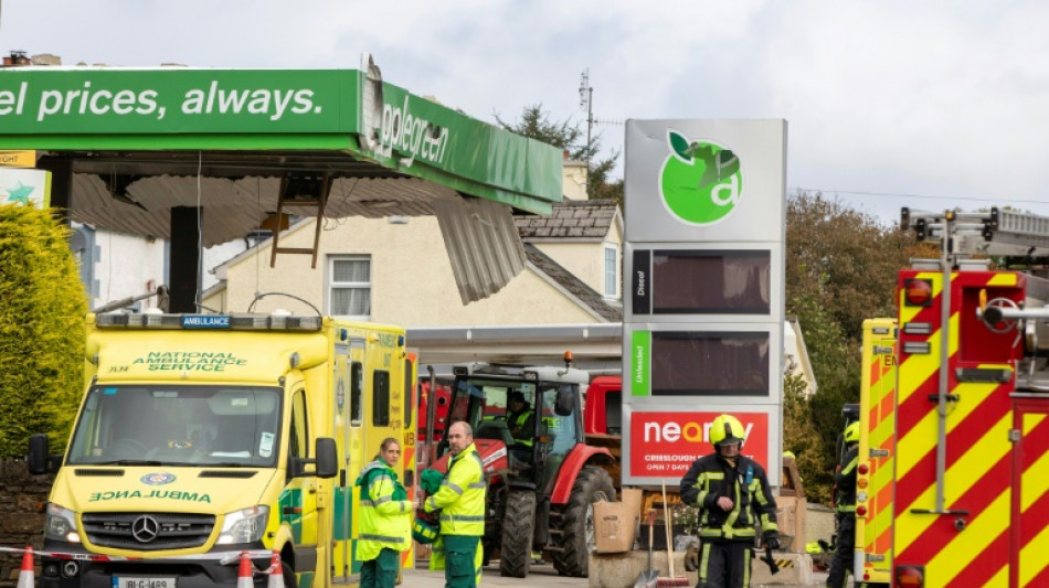 Sept personnes tuées lors d'une explosion dans une station-service en Irlande