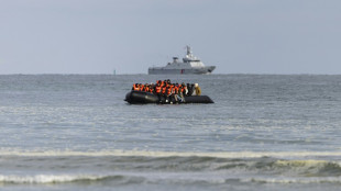 Royaume-Uni: près de 1.000 traversées illégales de la Manche samedi, record de l'année