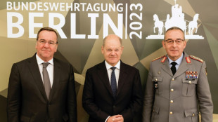 Scholz sichert Bundeswehr "dauerhaft" höheren Verteidigungsetat zu