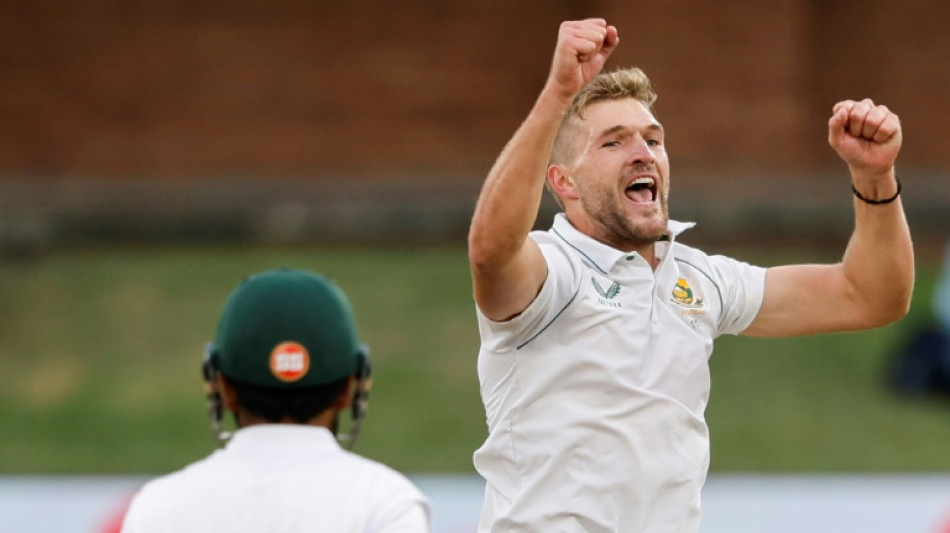 Second Test ‘out of reach’ for Bangladesh, says Siddons