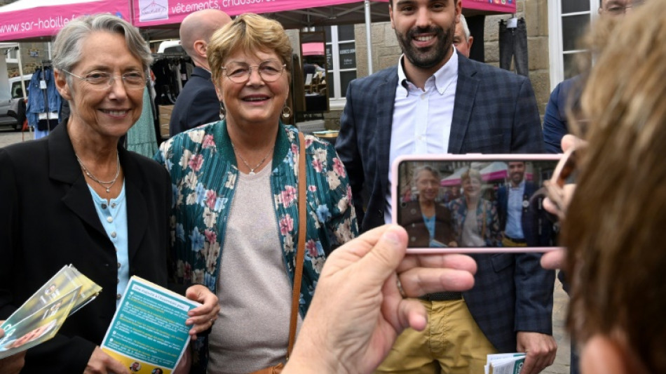 Législatives: la campagne s'achève sur des airs de déjà-vu