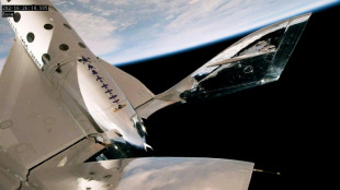 Décollage du premier vol spatial commercial de Virgin Galactic