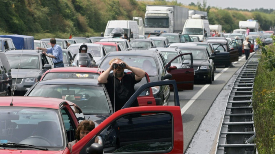 ADAC rechnet wegen Fronleichnam und Ende von Pfingstferien mit Staus