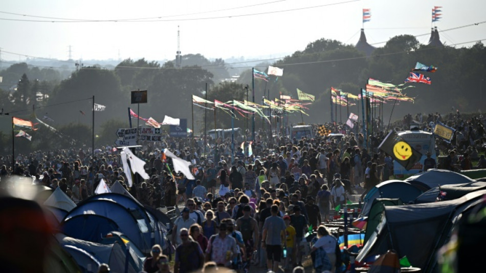 Elton John to close out Glastonbury with final UK gig