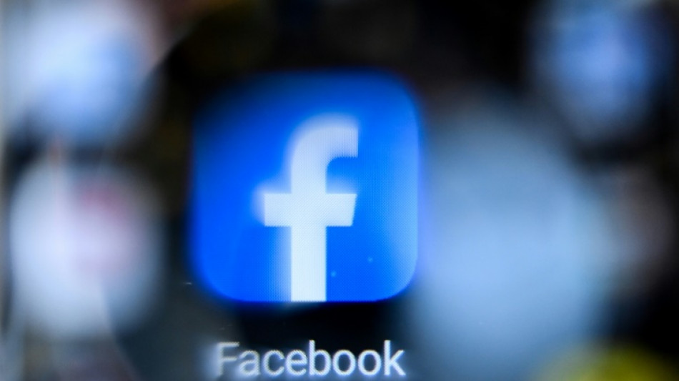 Facebook prohíbe a medios estatales rusos anunciarse y ganar dinero en su red