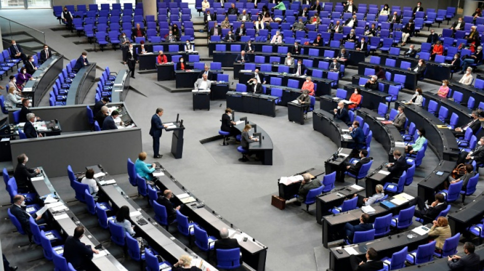 Bundestag hebt Obergrenze für Parteienfinanzierung erneut an