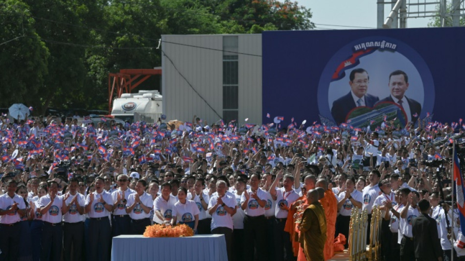 Cambodge: le Premier ministre inaugure le chantier d'un canal controversé sur le Mékong