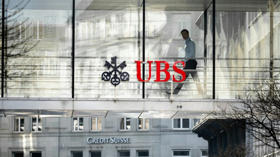 Sigue la volatilidad bursátil pese a la compra de Credit Suisse por UBS