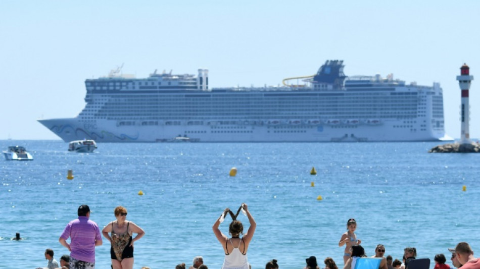 Le maire de Cannes réclame de pouvoir réguler le trafic maritime