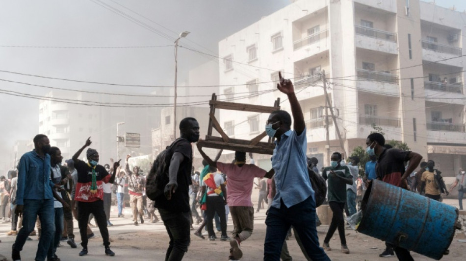 Mindestens drei Tote bei Protesten im Senegal nach Verschiebung von Wahl