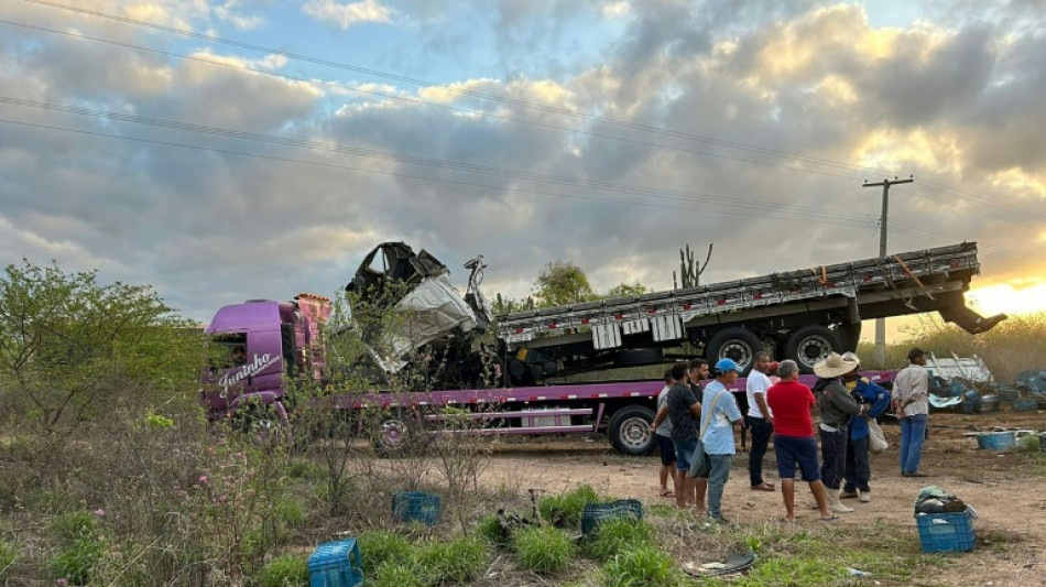 El choque entre un bus y un camión deja 25 muertos en Bahia, en el noreste de Brasil