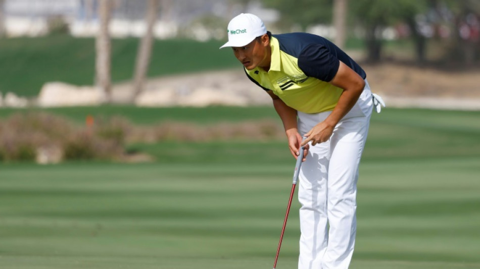 Li stays cool on last to win Qatar Masters