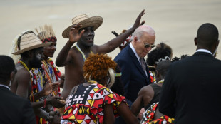 In Angola, Biden promises to invest differently to China