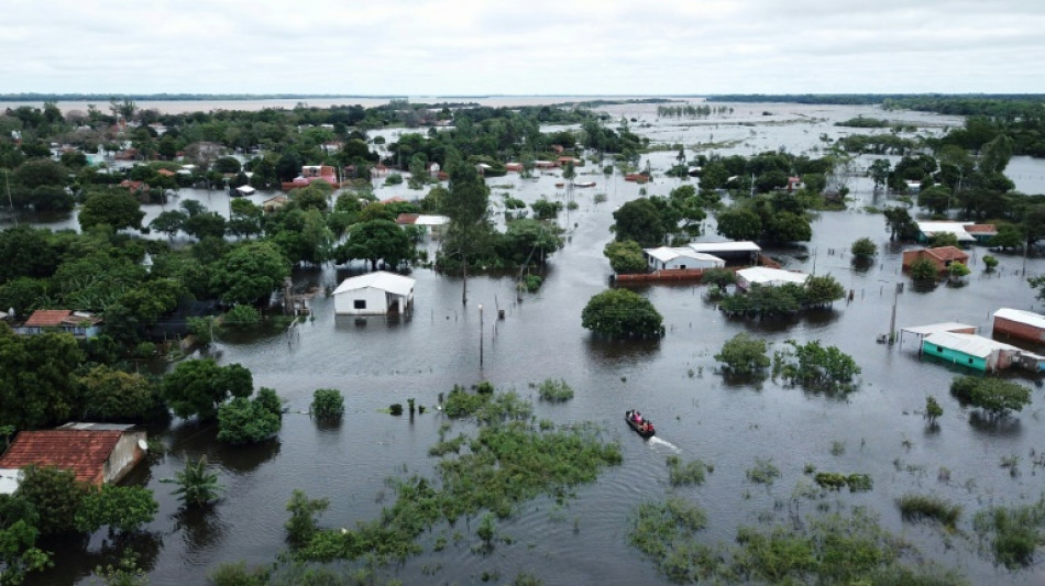 El Nino set to last at least til April: UN