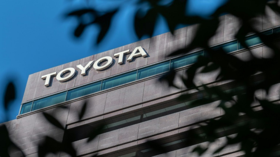 Toyota prévoit de reprendre mercredi sa production au Japon après une panne géante