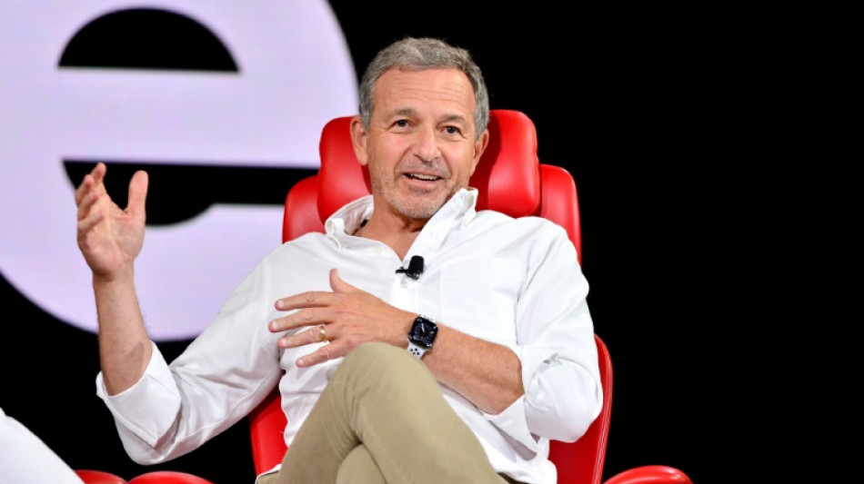 Disney llama a su exdirector Bob Iger para renovar su crecimiento