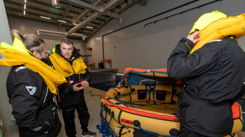 Dubai rowers to brave Arctic to highlight plastics pollution