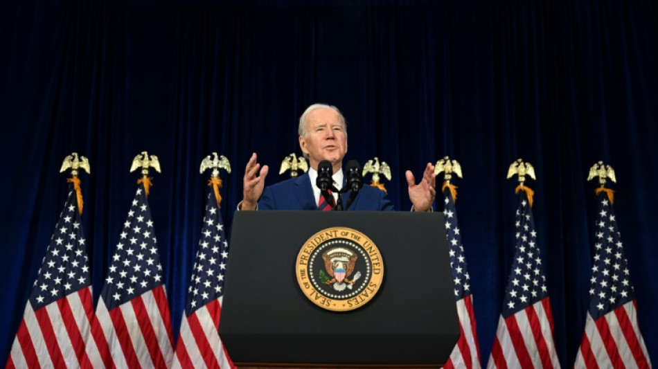 Armes à feu : Biden exhorte encore le Congrès à "faire plus", un an après la tuerie de Buffalo