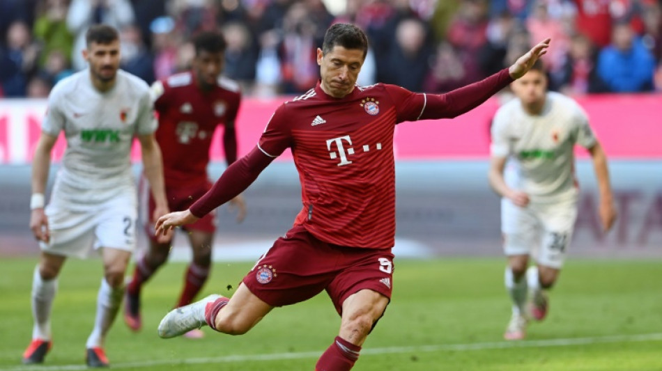 Allemagne: Laborieuse victoire du Bayern, Dortmund toujours à 9 points