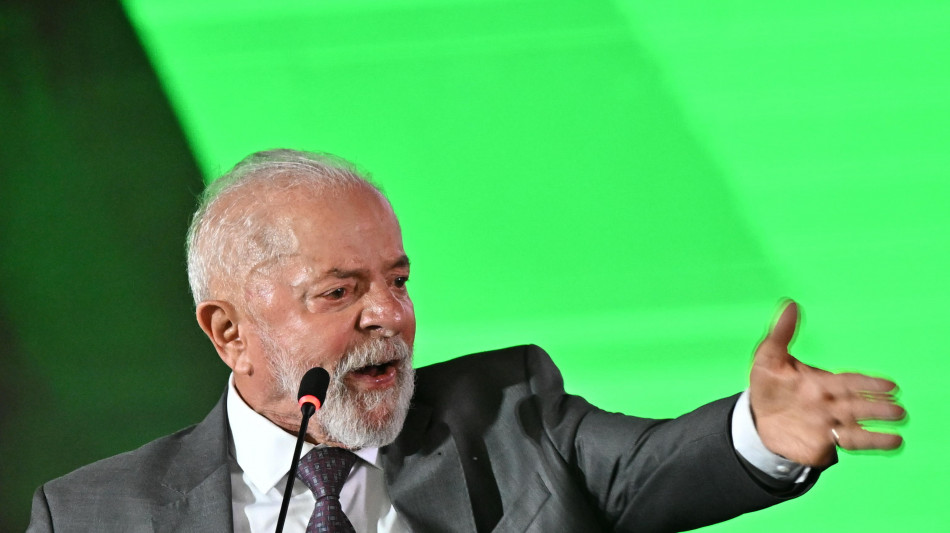  Lula promulga una legge che aumenta la quota dei biocarburanti 