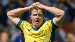 Australia squeeze past Samoa in rugby sevens opener