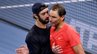 Nadal perde para Thompson nas quartas de final em Brisbane em sua volta ao circuito