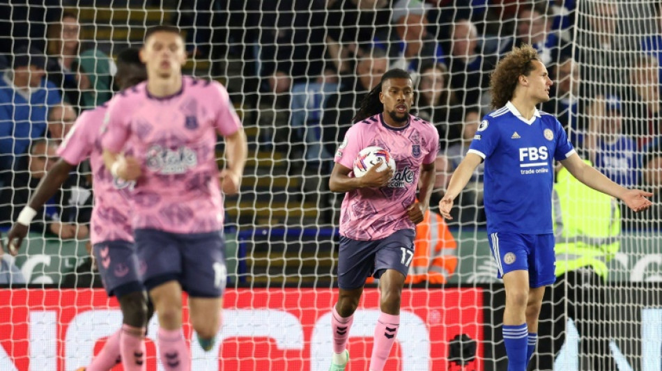  Leicester e Everton empatam (2-2) em duelo contra o rebaixamento na Premier League 